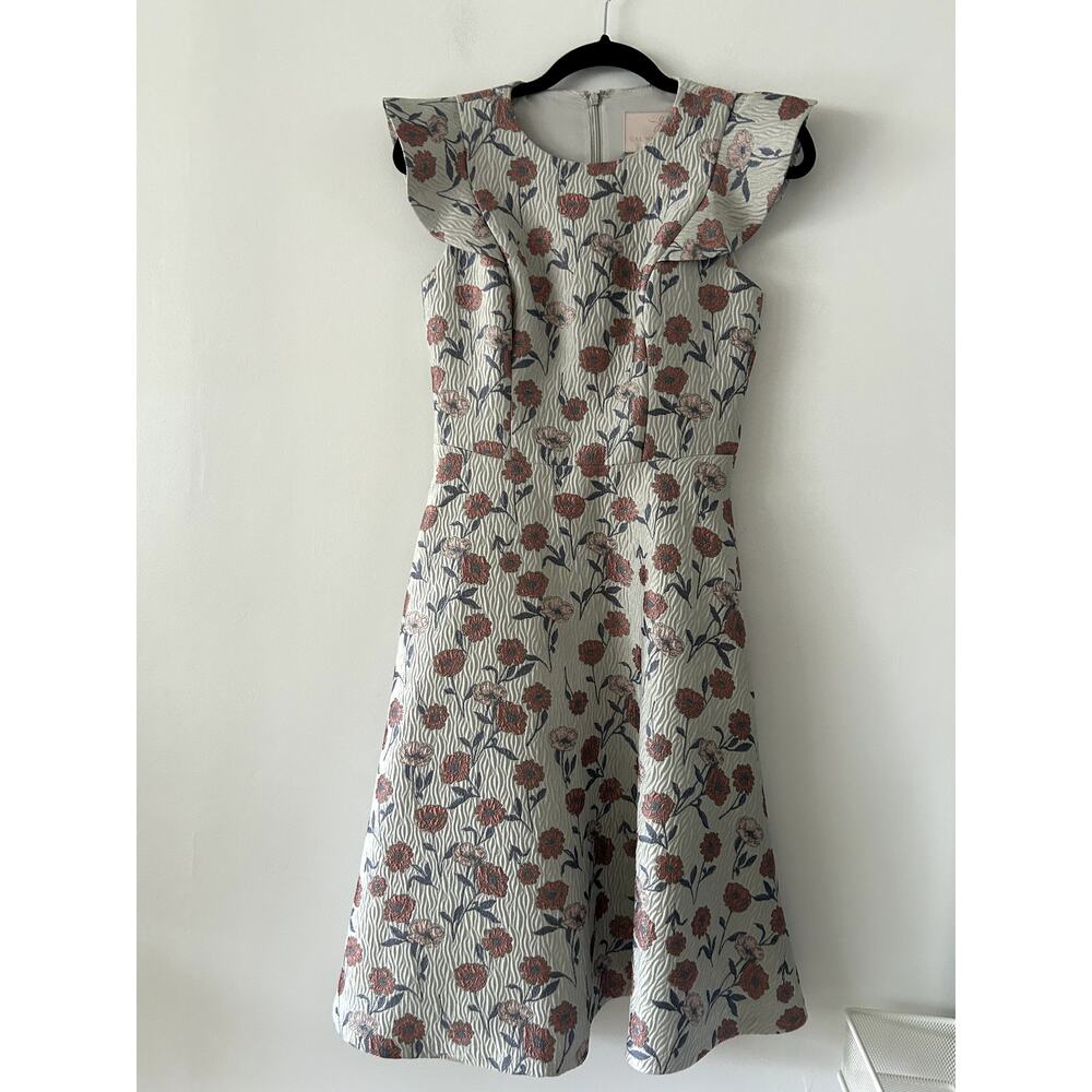 Gal Meets Glam Lola Dancing Daisy Floral Jacquard Dress - Picture 2 of 6